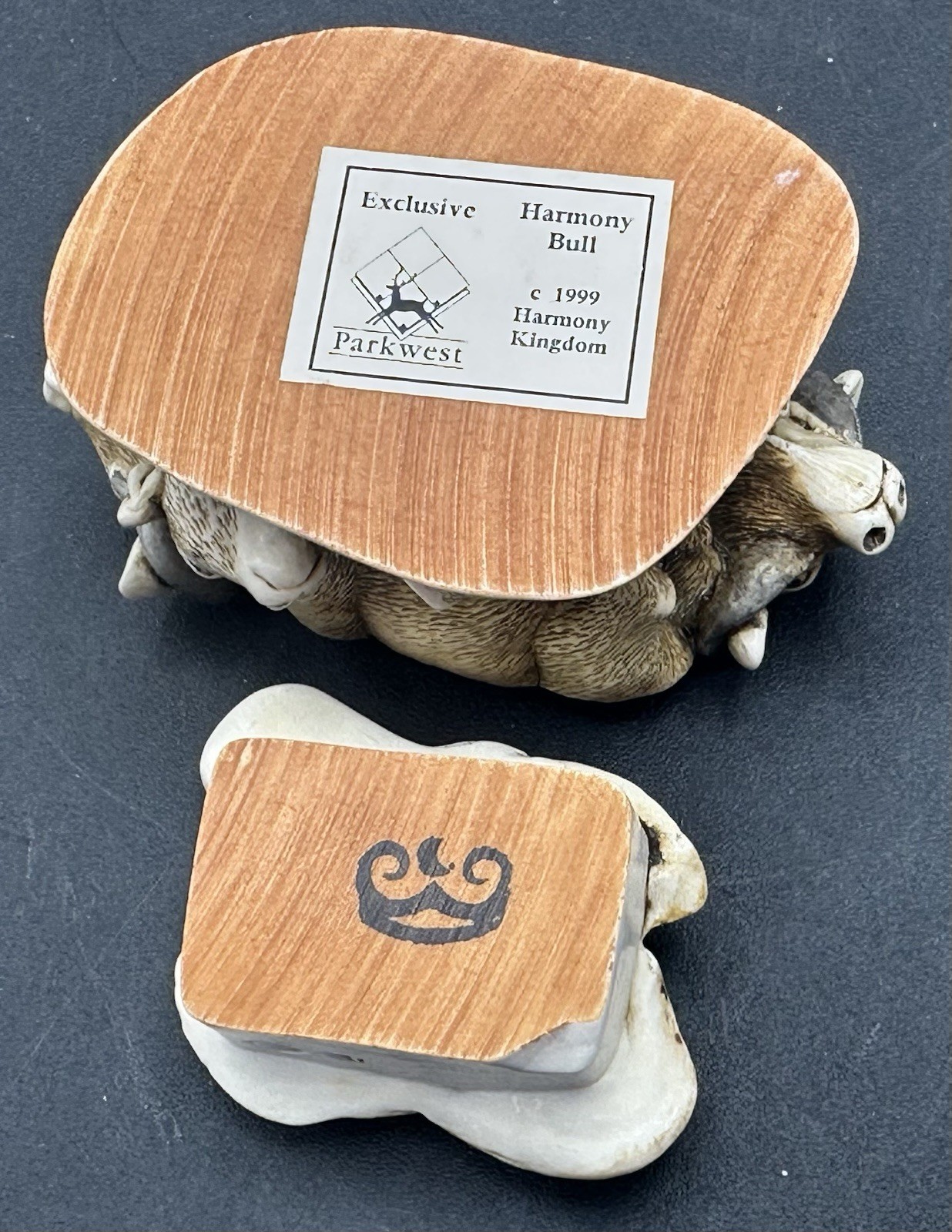 Harmony Kingdom Bull Bulls Parkwest Exclusive Limited Figurine Trinket Box