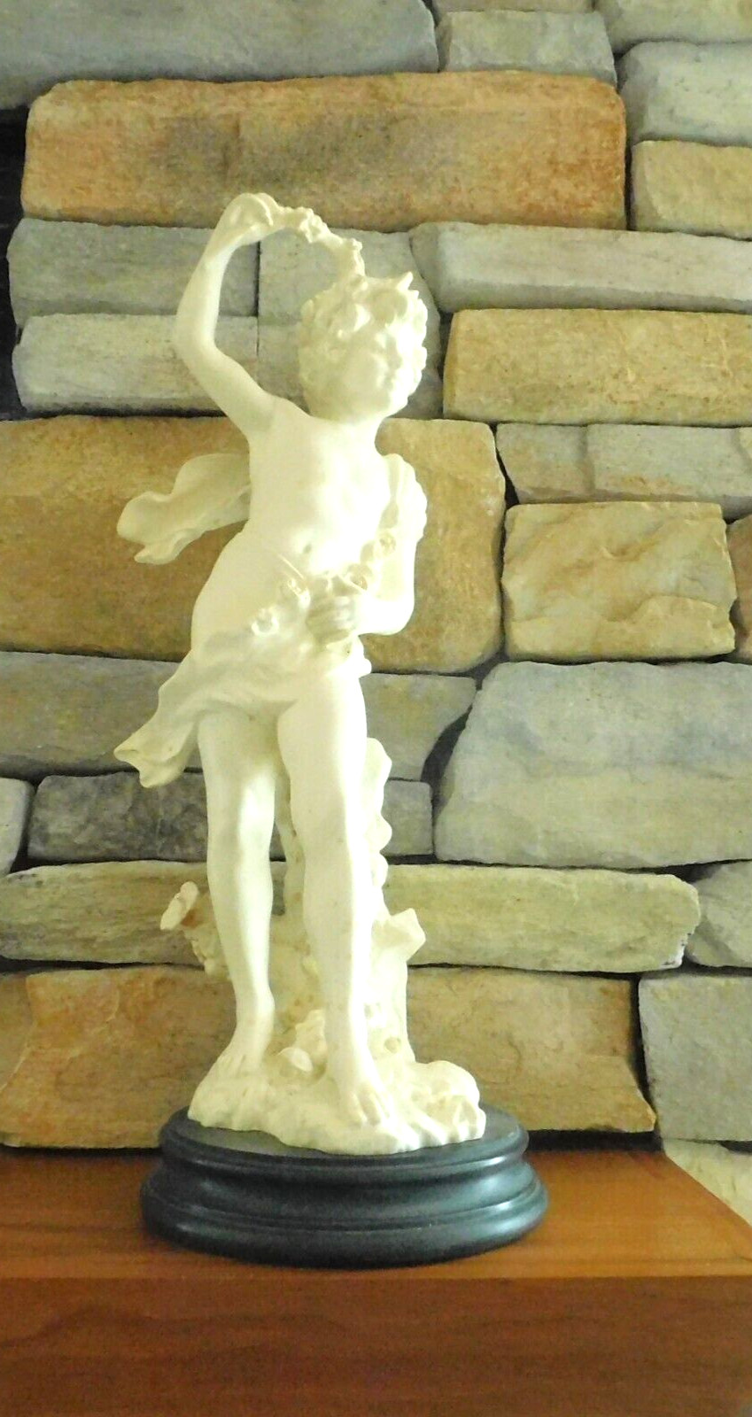 VINTAGE / MCM 1950’s ITALIAN YOUNG BOY PUTTI STATUE SCULPTURE / 20 1/2″ HIGH