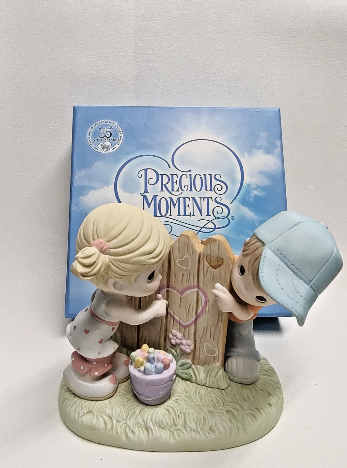 2013 Precious Moments Sharing My Heart With You Club Piece 5″ Tall