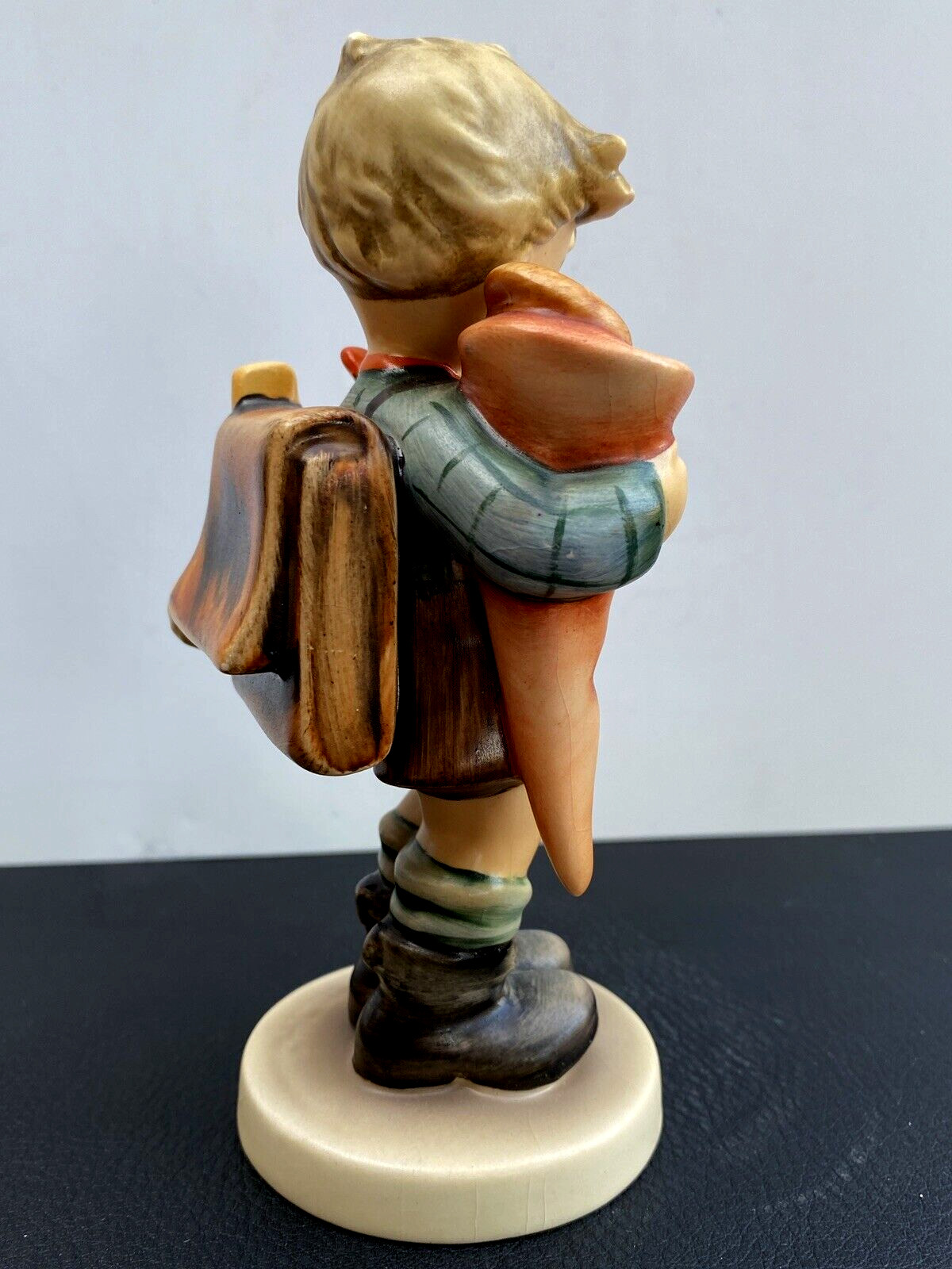 Hummel Goebel Figurine “Little Scholar ” # 80 …5.75”in Tall