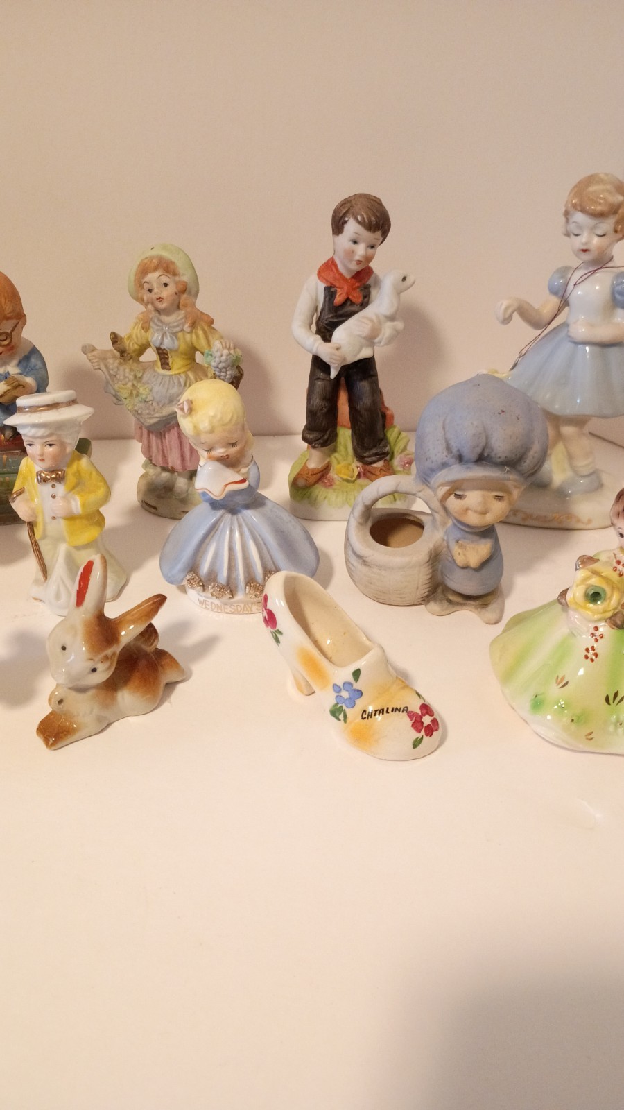 Lot of 18 Collectible Vintage Porcelain Figurines Various Known Brands