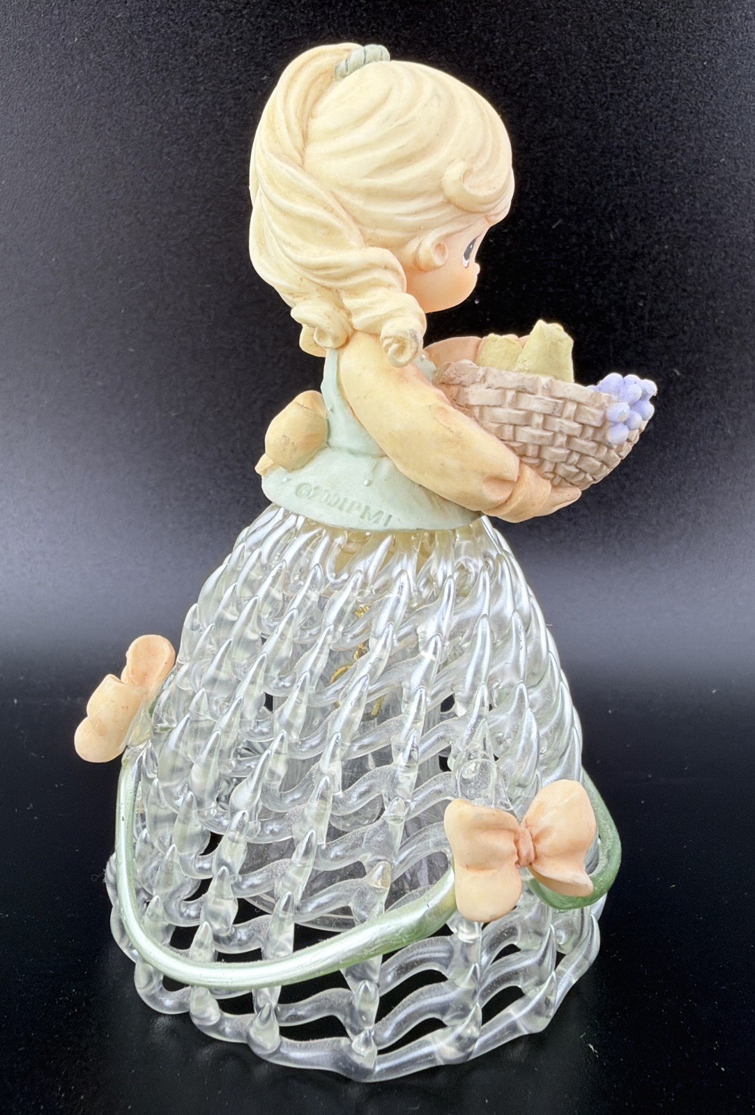 Precious Moments Enesco Four Seasons Belles Autumn Belle 2001 Figurine 104554