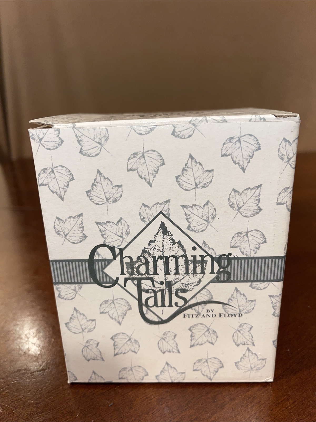 *NEW* Charming Tails “HAPPY HOLIDAY BOUQUET”98/235 NRFP