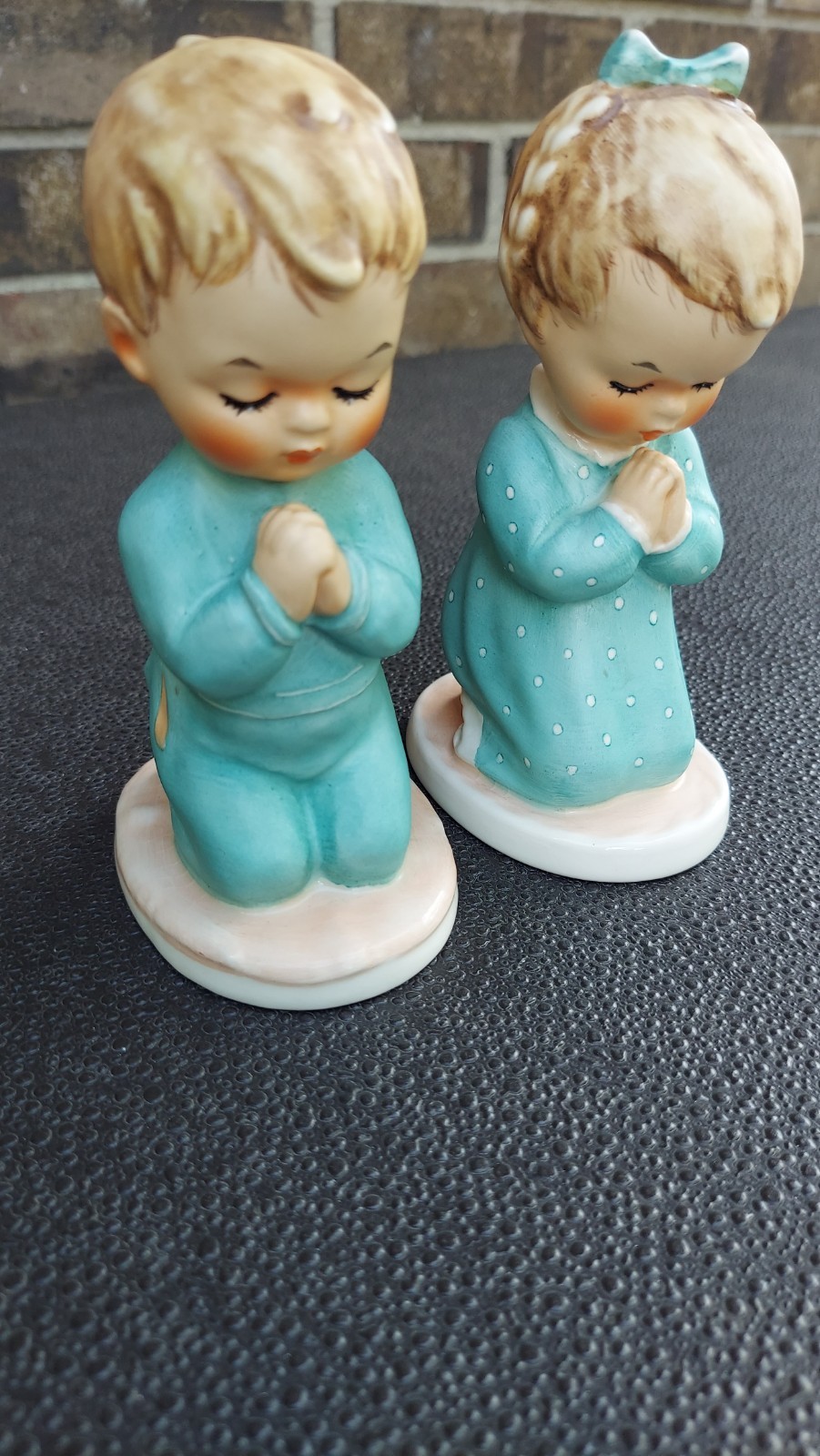 Vintage Pair of Goebel Praying Children