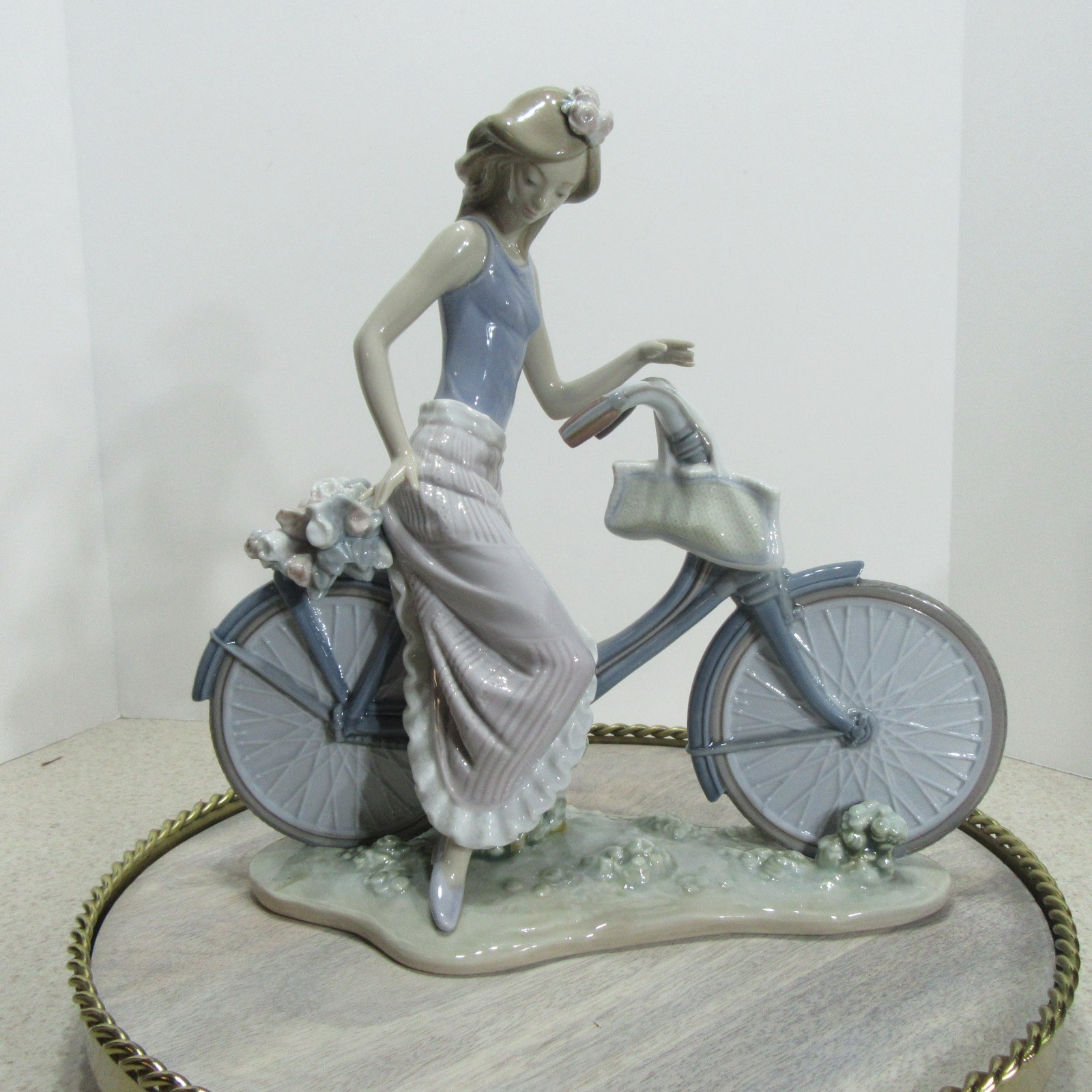 Lladro 5272 Biking in the Country Retired G2U