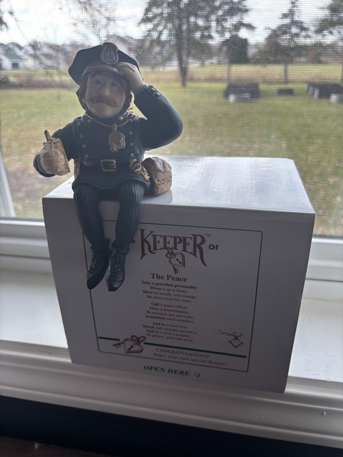 VINTAGE Shenandoah Designs “THE KEEPER OF THE PEACE” Shelf Sitter Figurine