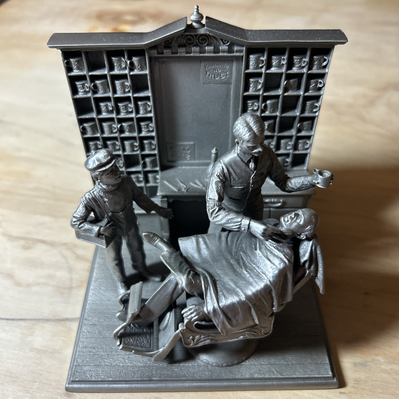 Limited Edition Metal Pewter BARBER SHOP Franklin Mint Statute Figurine