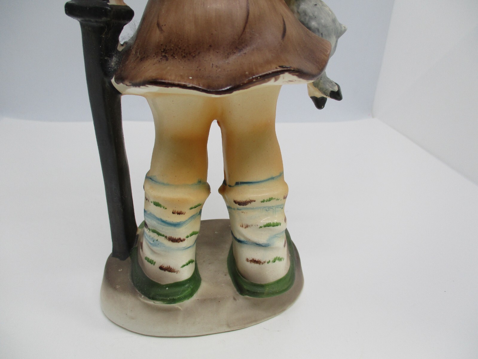 Lg 8″ Vintage Japan Brinnco Porcelain/Ceramic Hummel-Style Girl w/Lamb Figurine