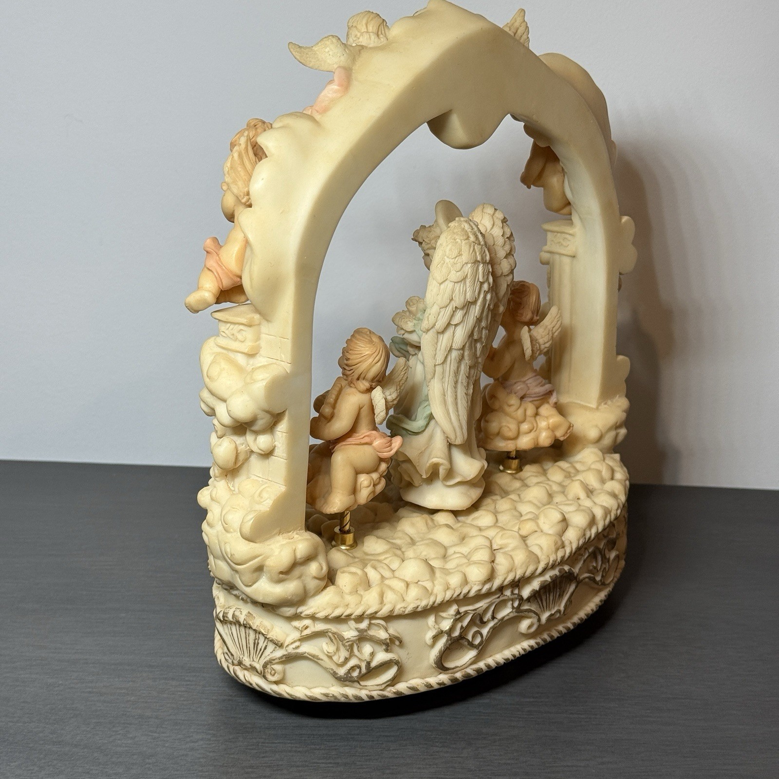 Vintage San Francisco Music Box Co Angel Cherubs Arch “Somewhere Out There”