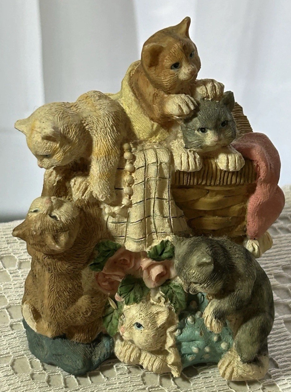 Cat Kittens “MY FAVORITE THINGS” Knick Knack By San Francisco Music Box Co
