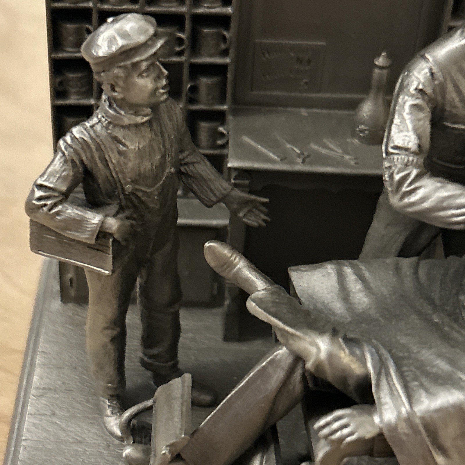 Limited Edition Metal Pewter BARBER SHOP Franklin Mint Statute Figurine
