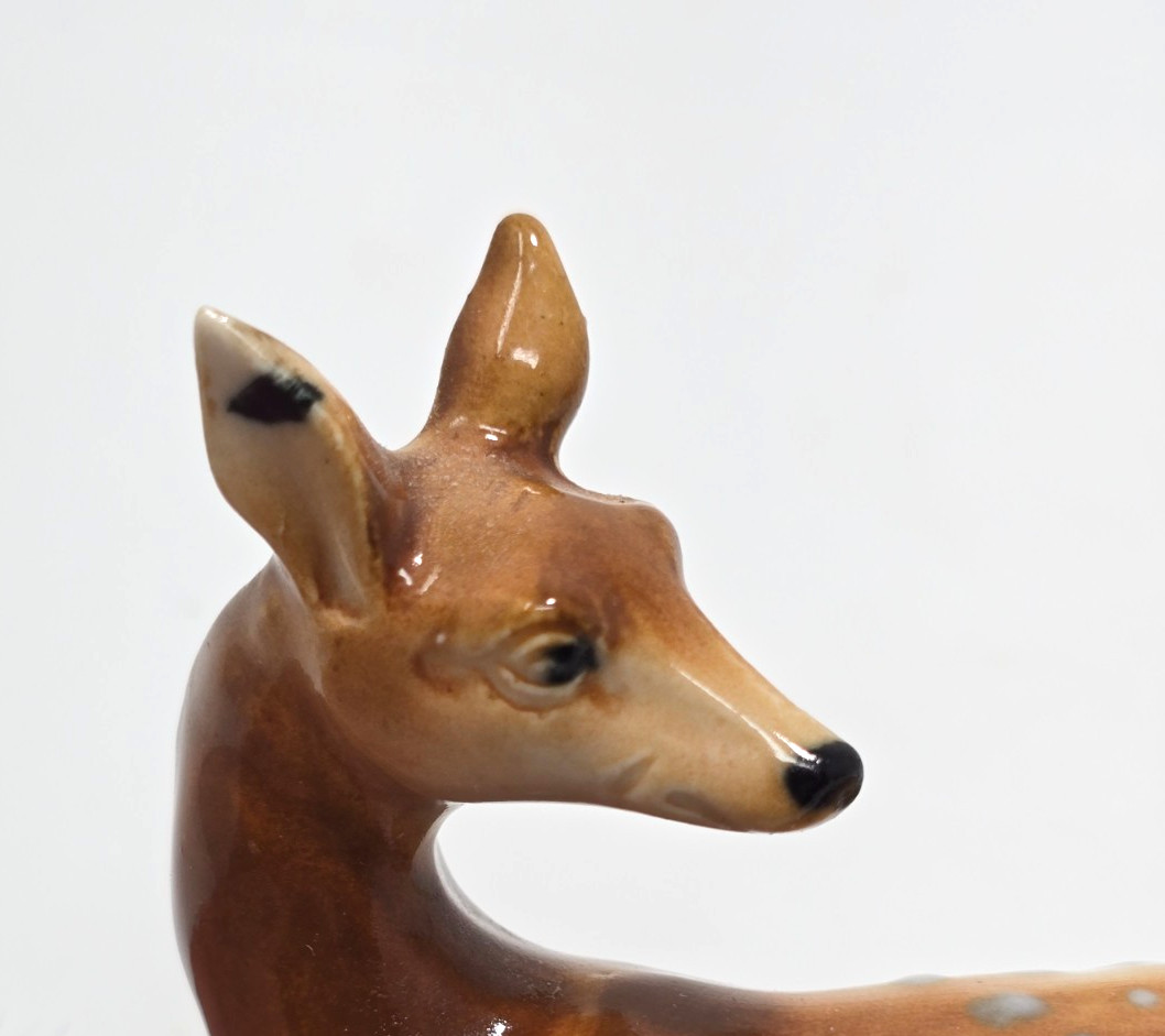 Vintage Spotted Fawn Hand Painted Made In Japan Porcelain Figurine Mint 4/12″