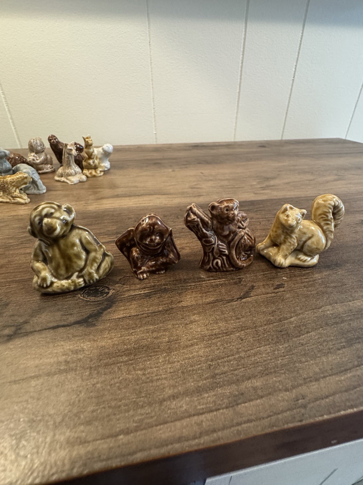 Lot of 16 Mini Glazed Ceramic Animal Tea Figurines
