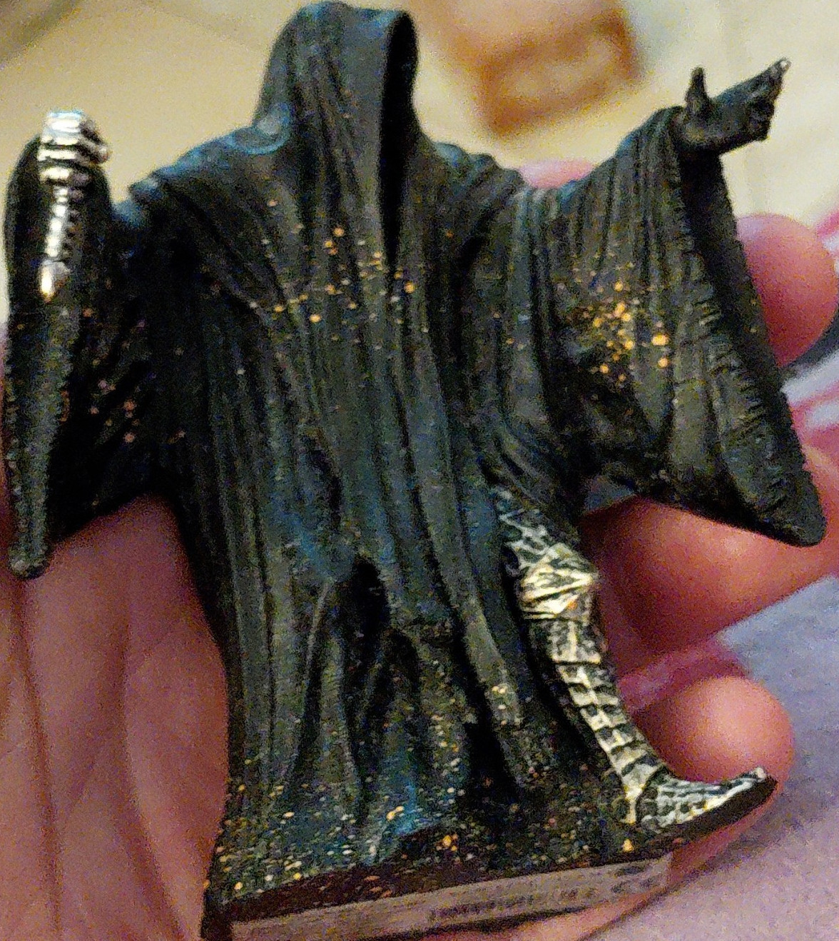Applause Ringwraith Figurine The Lord of the Rings Plastic Black/Gold 1990s