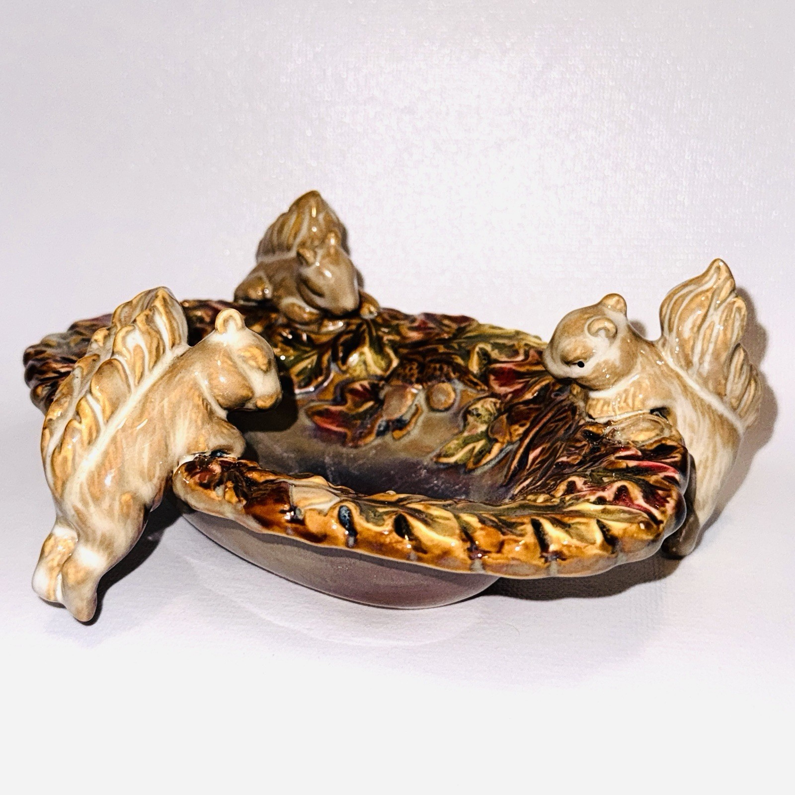 Ceramic Squirrels Footed Dish Playing In Leaves Fall Autumn Animals