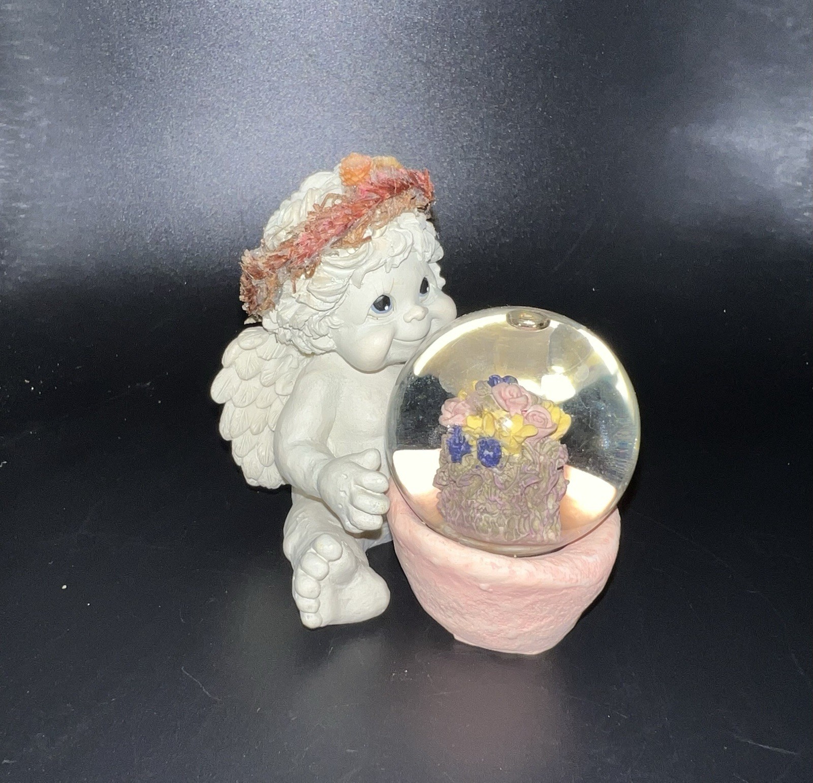 Dreamsicles Cherub Angel Water Globe