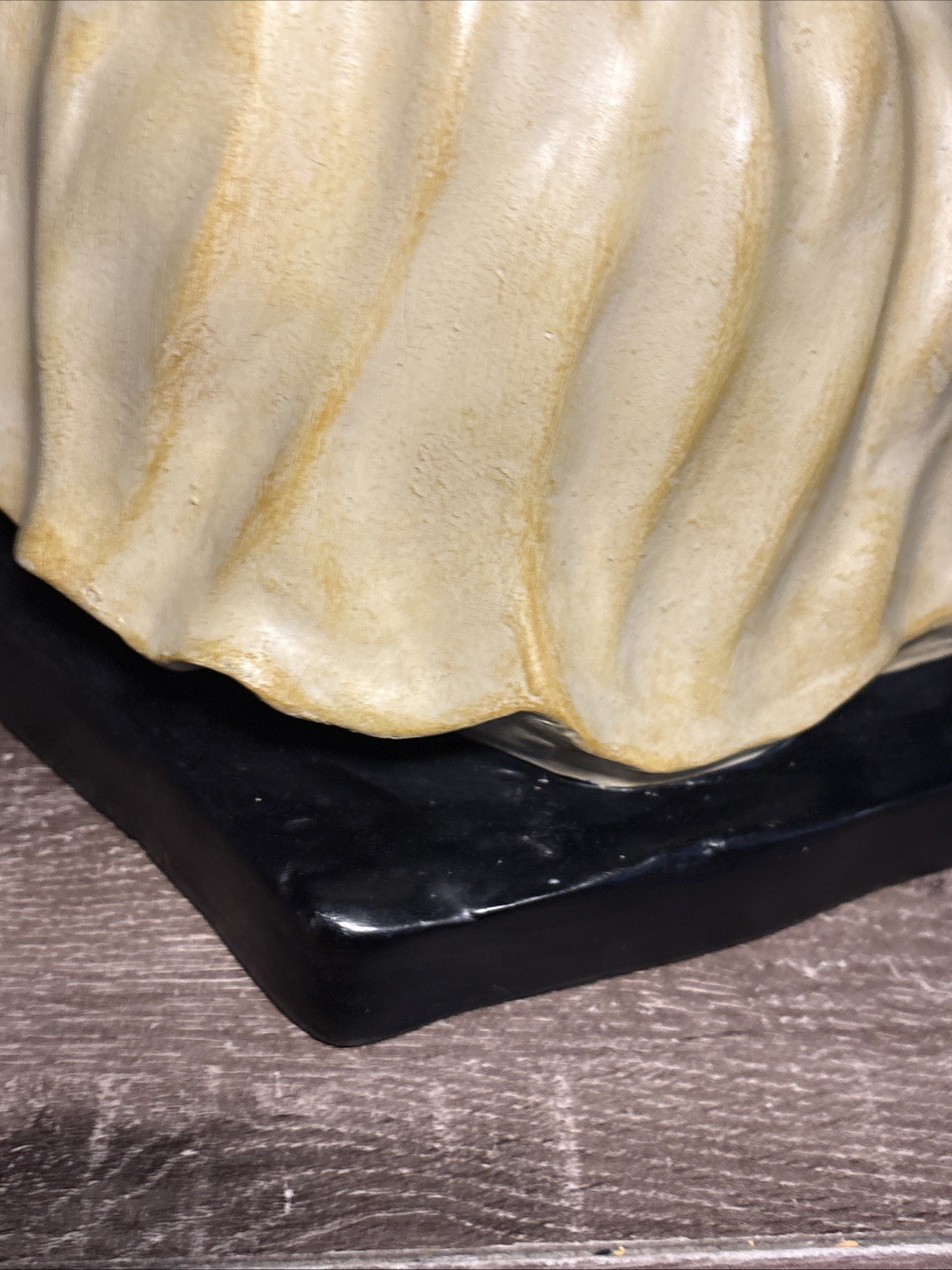 Vintage Art Deco Style Seated Lady Resin Sculpture Elegant Woman Ivory Black