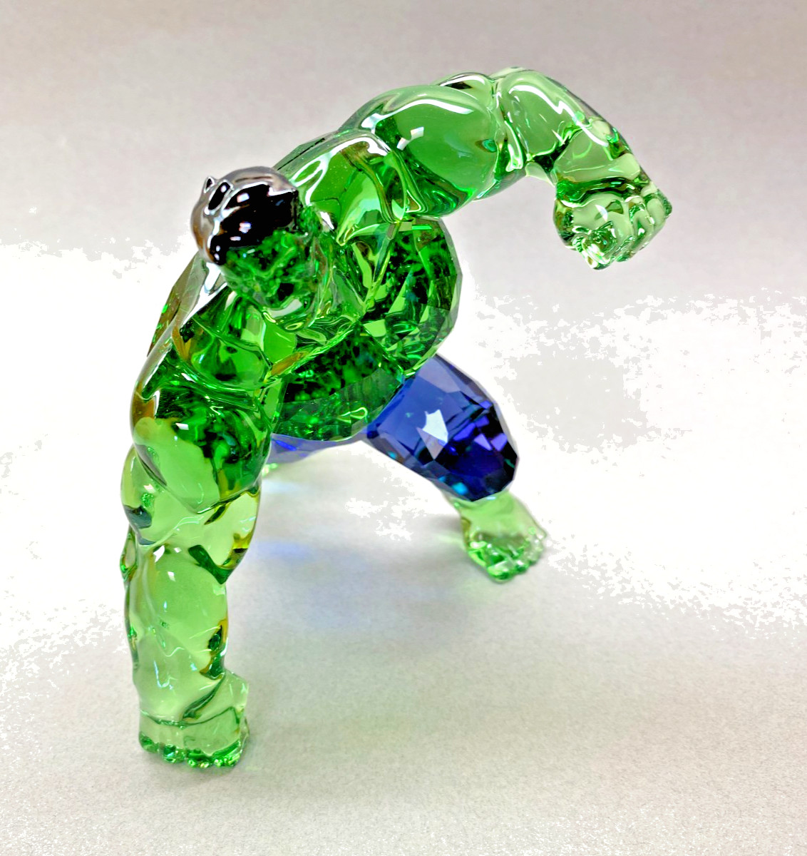 Swarovski Crystal MARVEL HULK Figurine 5646380 + Original Box