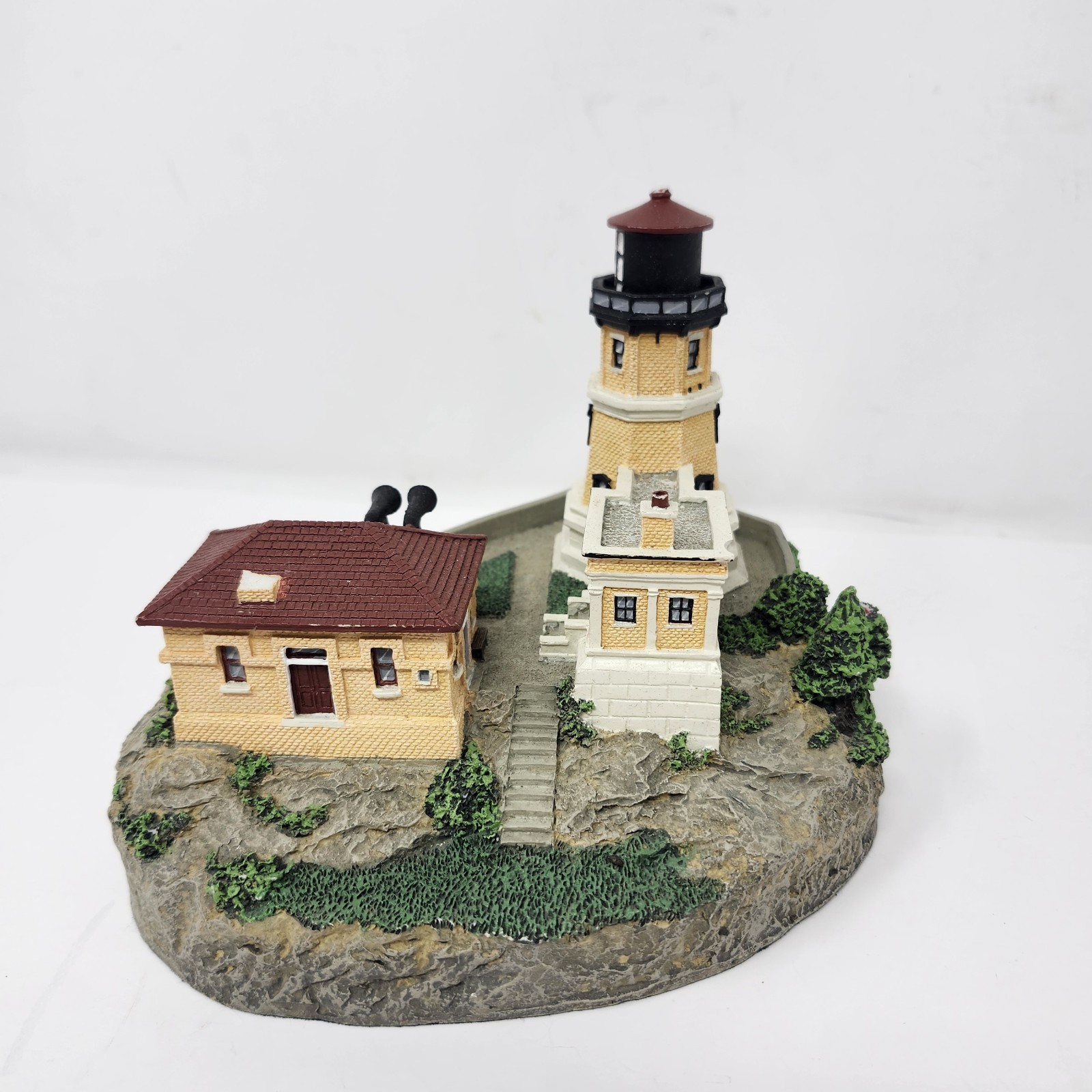 Danbury Mint Split Rock Lighthouse, Split Rock State Park, MInnesota