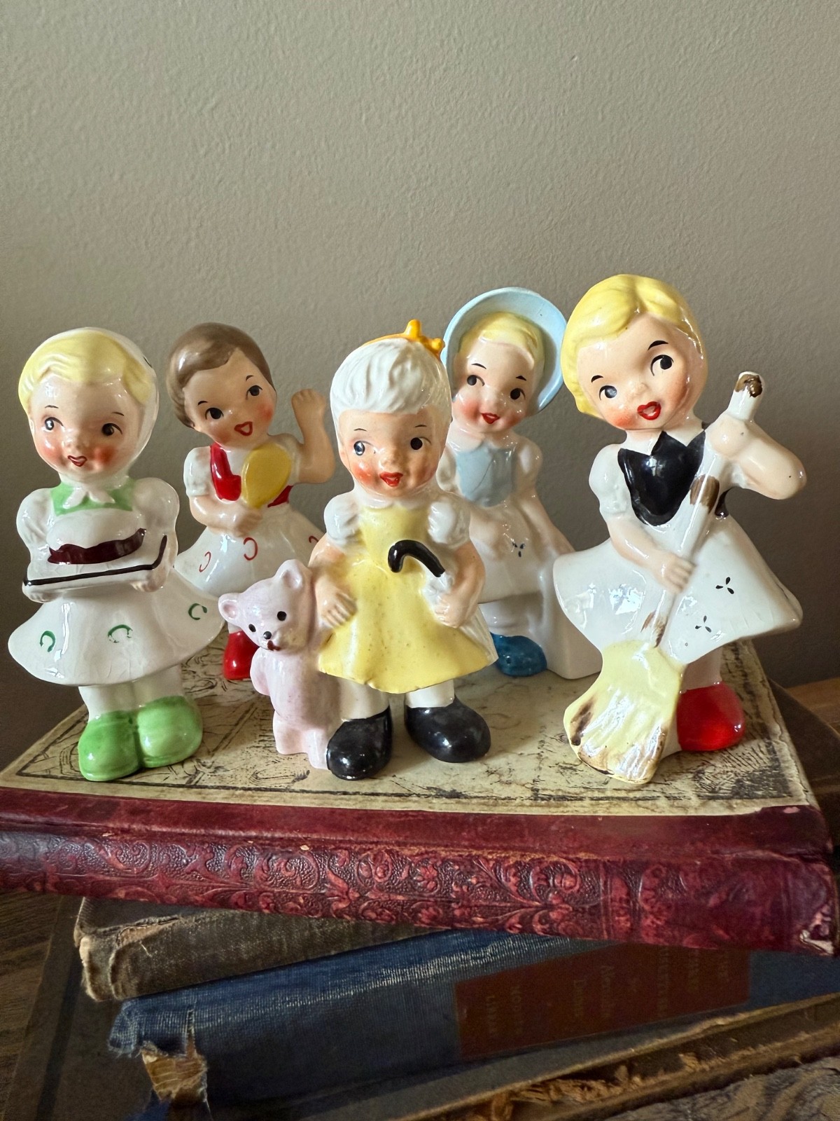 Vintage 50s Set of 5 UCAGCO Japan Mamas Little Helpers Figurines