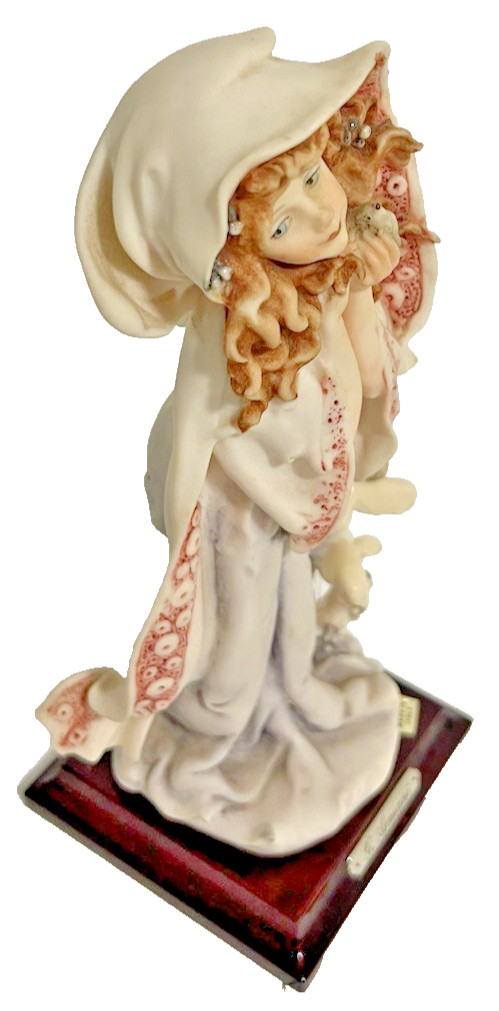 Giuseppe Armani “Winter” Figurine – Seasons Collection – Florence Italy ©1988