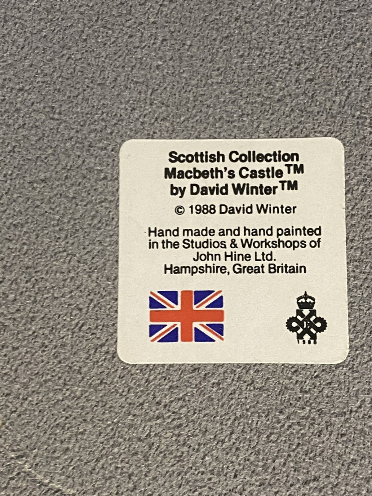 David Winter Cottage “Macbeth’s Castle” (1988) Scottish Collection BOX-COA