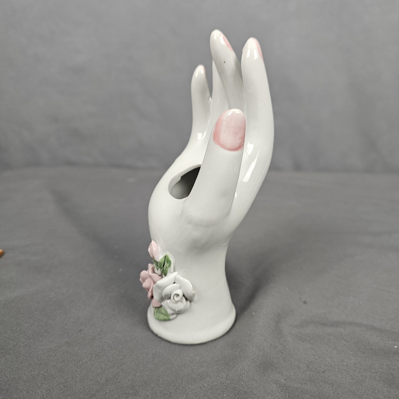 Vintage Porcelain Hand Shaped Bud Vase Ring Holder Hat Pin Holder Lady’s Hand