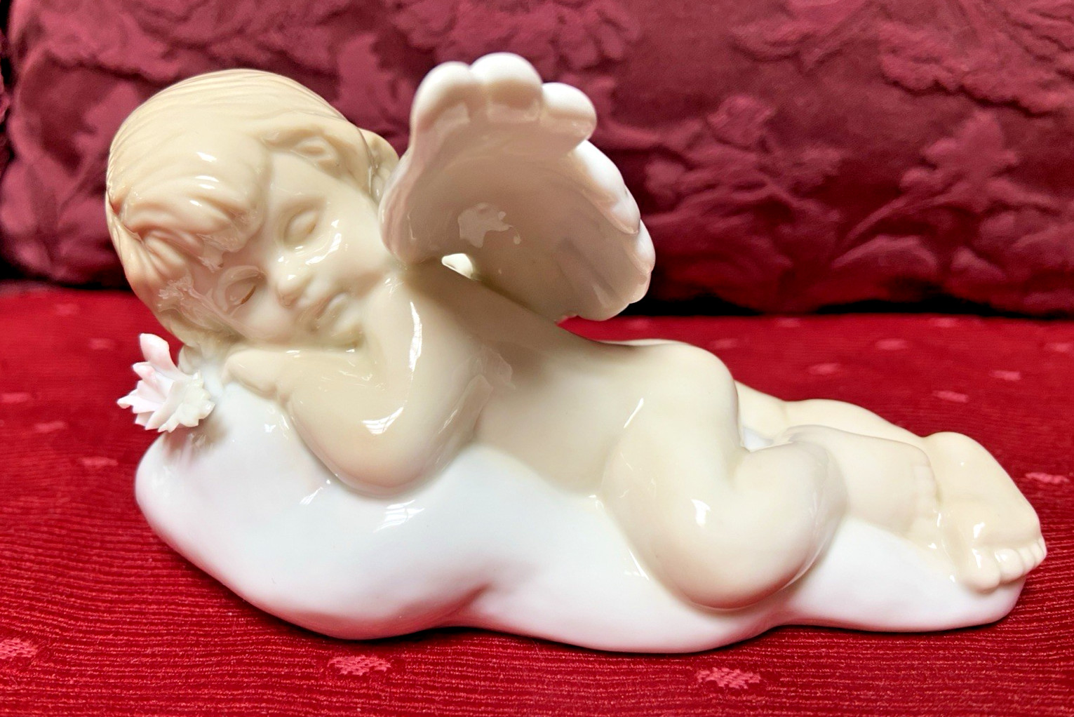 Russ Berrie Dream Angels “Sweet Dreams” Porcelain Sleeping Angel Figurine Clouds