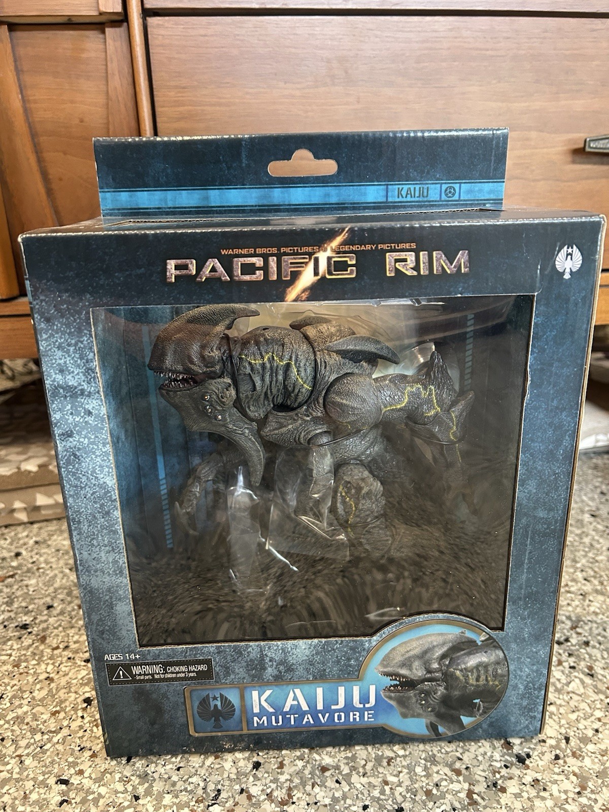 2016 Pacific Rim MISB 7″ Kaiju Mutavore Monster Figure NECA REEL Toys 4/3