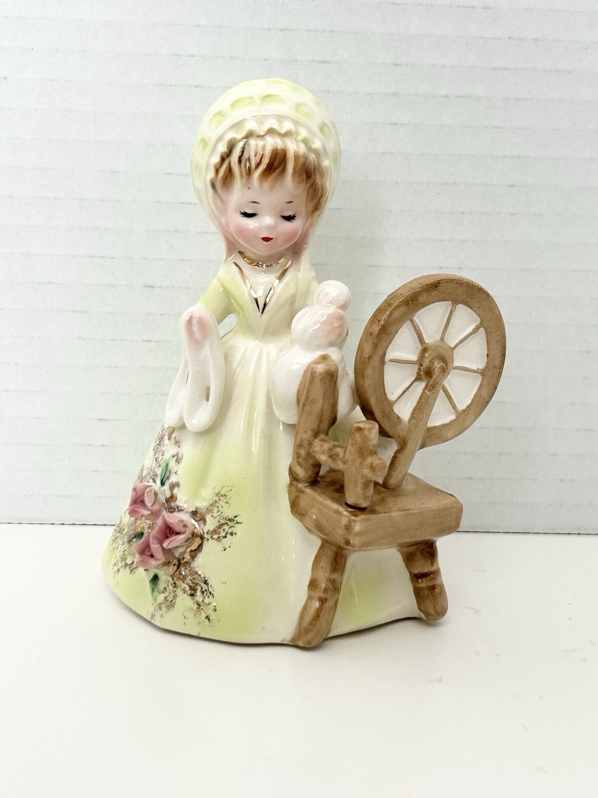 Josef Originals Colonial Days Spinning Wheel Girl Figurine Green Dress
