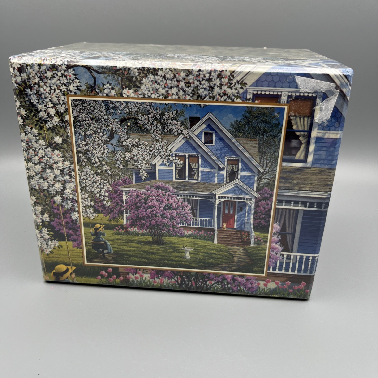 Lang & Wise Town Hall Collectibles Corner Porch House 1998 #28140601 **SEALED**