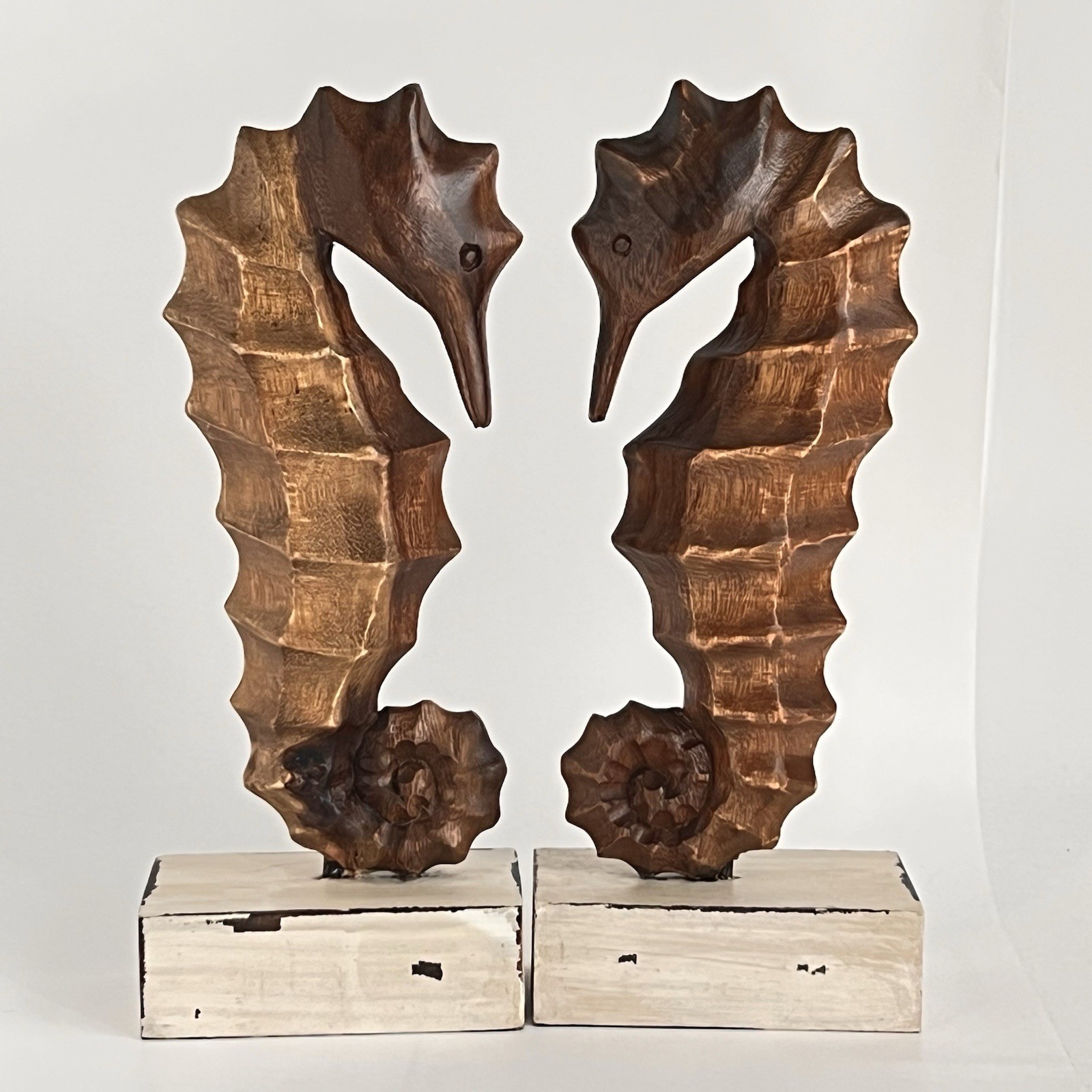 2 Wood Seahorse Statues White Distressed Base Nautical Ocean Sea Life Decor 12”