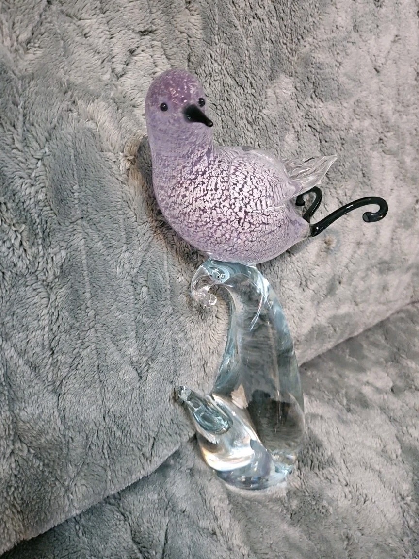 Vintage Hand-blown Formia Vetri di Murano Glass Bird Lavender Silver Coloration