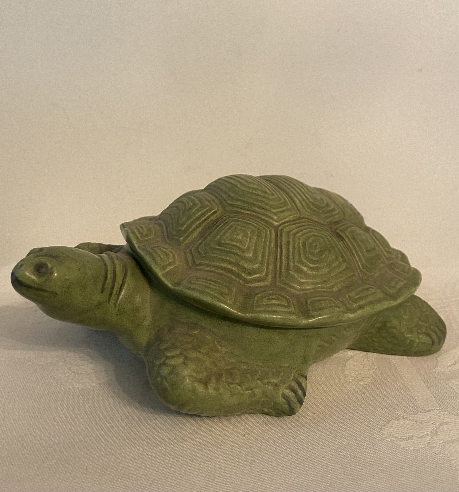 Vintage 1967 Holland Mold Green Ceramic Turtle Tortoise Jar with Lid Signed