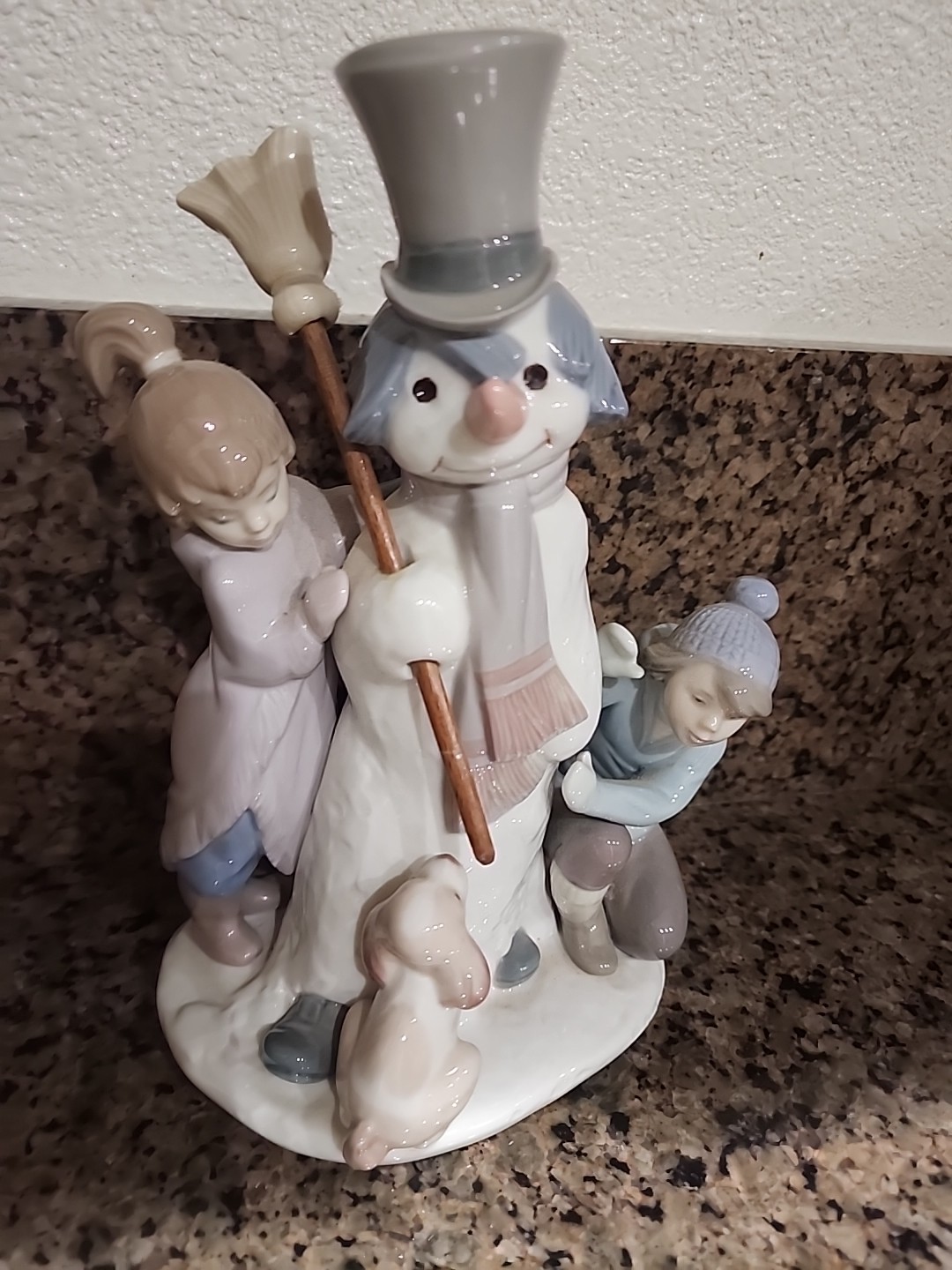 Lladro “Girl With Snowman” #8168 Figurine – 8.5 Inches Tall