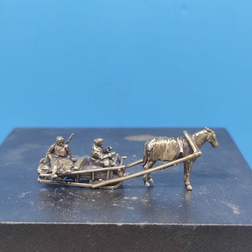 Bronze Horse-Drawn Sleigh Figurine Winter Folk Scene Metal Decor Collectible