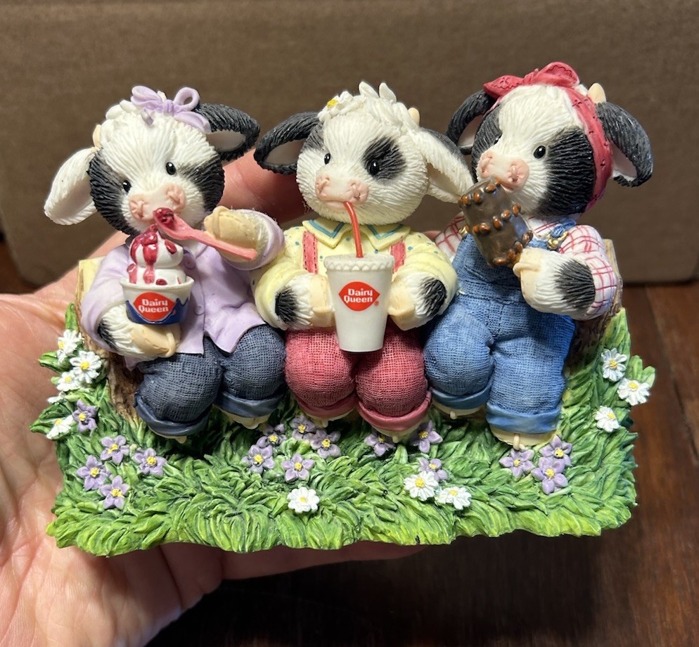 Marys Moo Moos I Scream You Scream We Love DQ Ice Cream Cow Figurine Dairy Queen