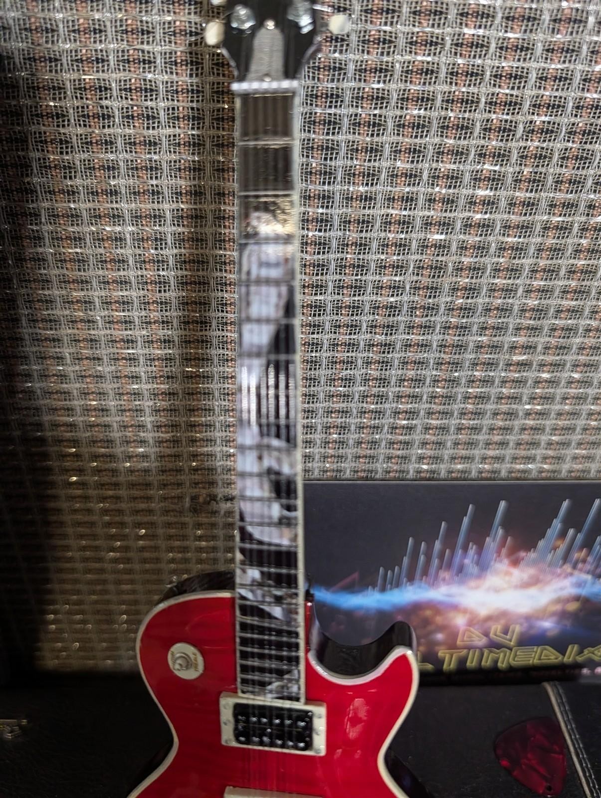 SLASH – Gibson Les Paul Snakepit Cherry 1:4 Scale Replica Guitar ~Axe Heaven~