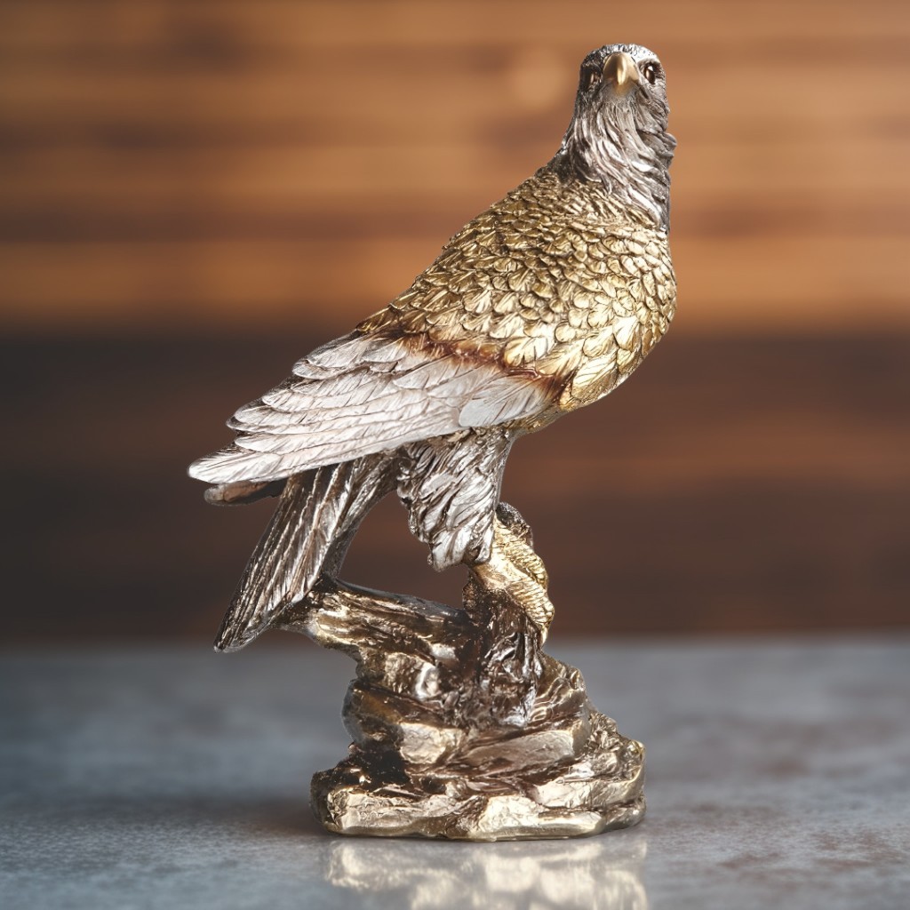 11″H Eagle on Rocks Figurine Ornament Home Decor Unique Gift
