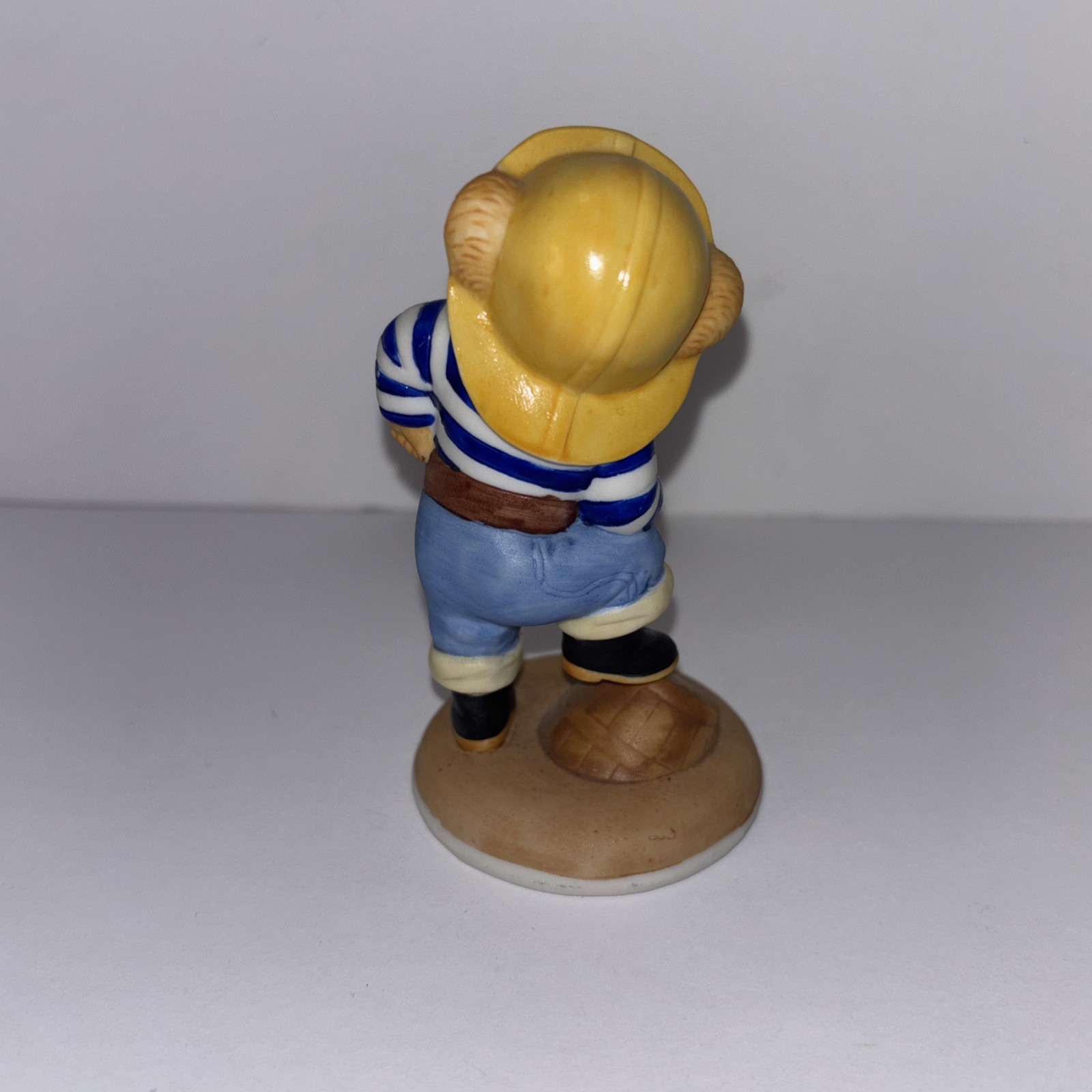 OLD TED The Franklin Mint Hotel Teddington Porcelain Figurine 1986