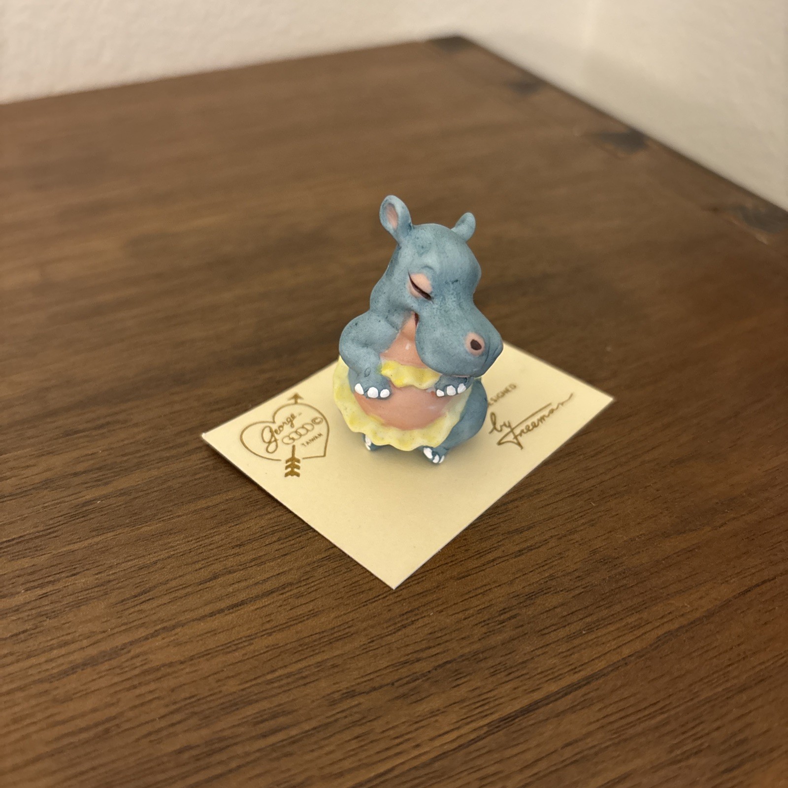 Vintage Freeman George Good Miniature Porcelain Happy Hippo Figurine – New