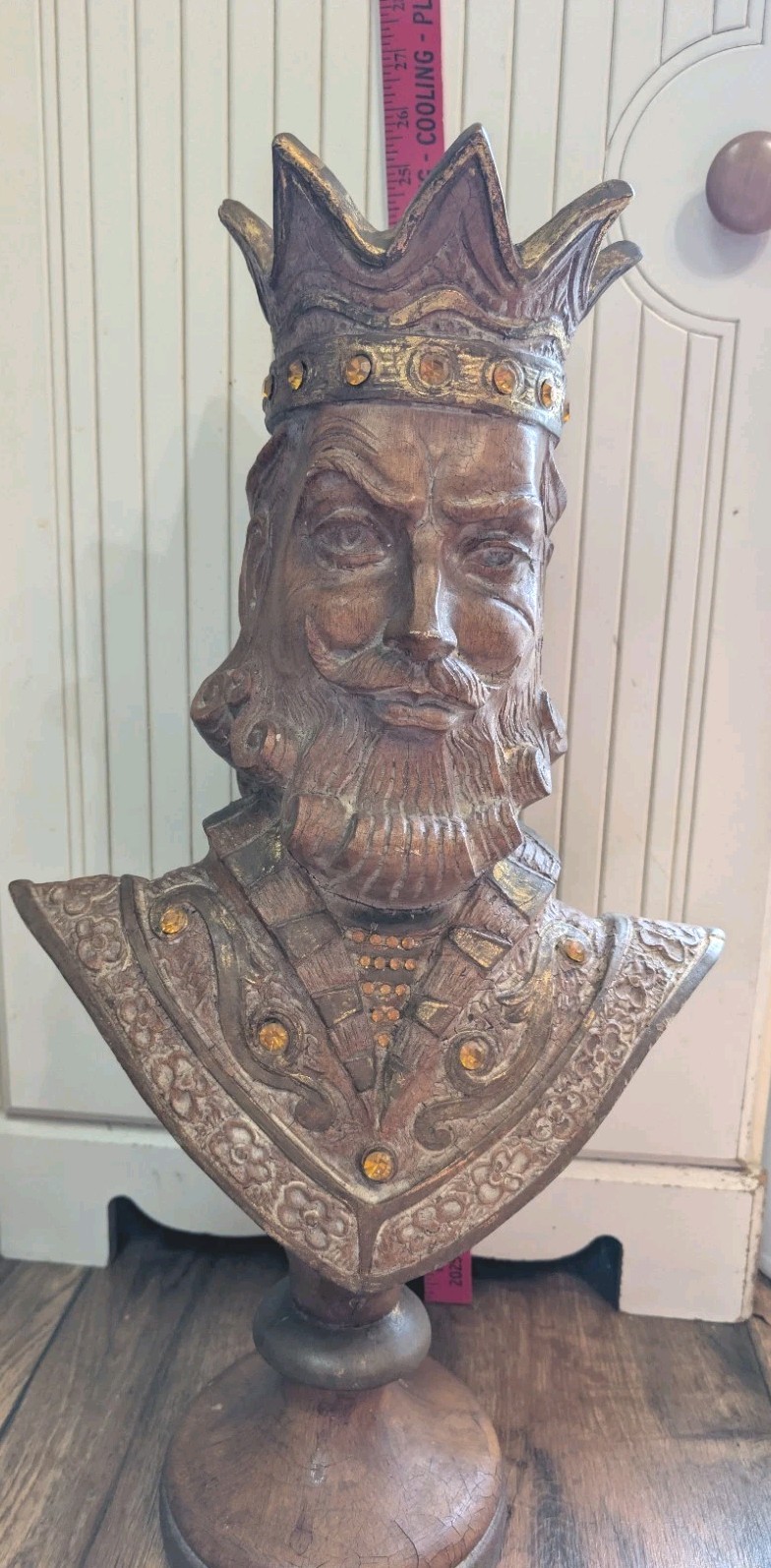 RARE Chess King 23.5″ Bust Statue W/ Yellow Jeweled Crown Medieval READ DESCRIP!