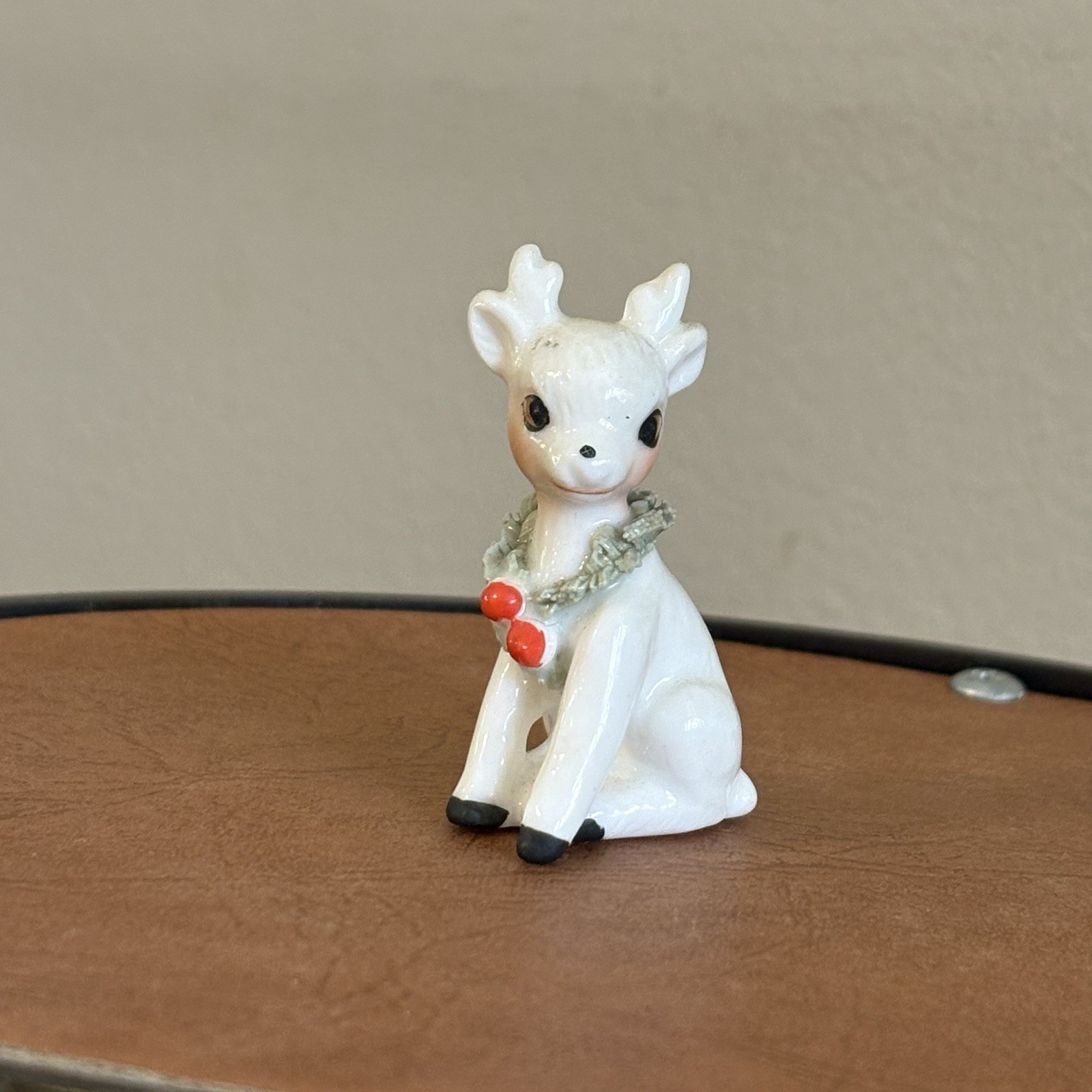Vintage Napcoware Spaghetti Trim White Bone China Mini Christmas Deer Set of Two