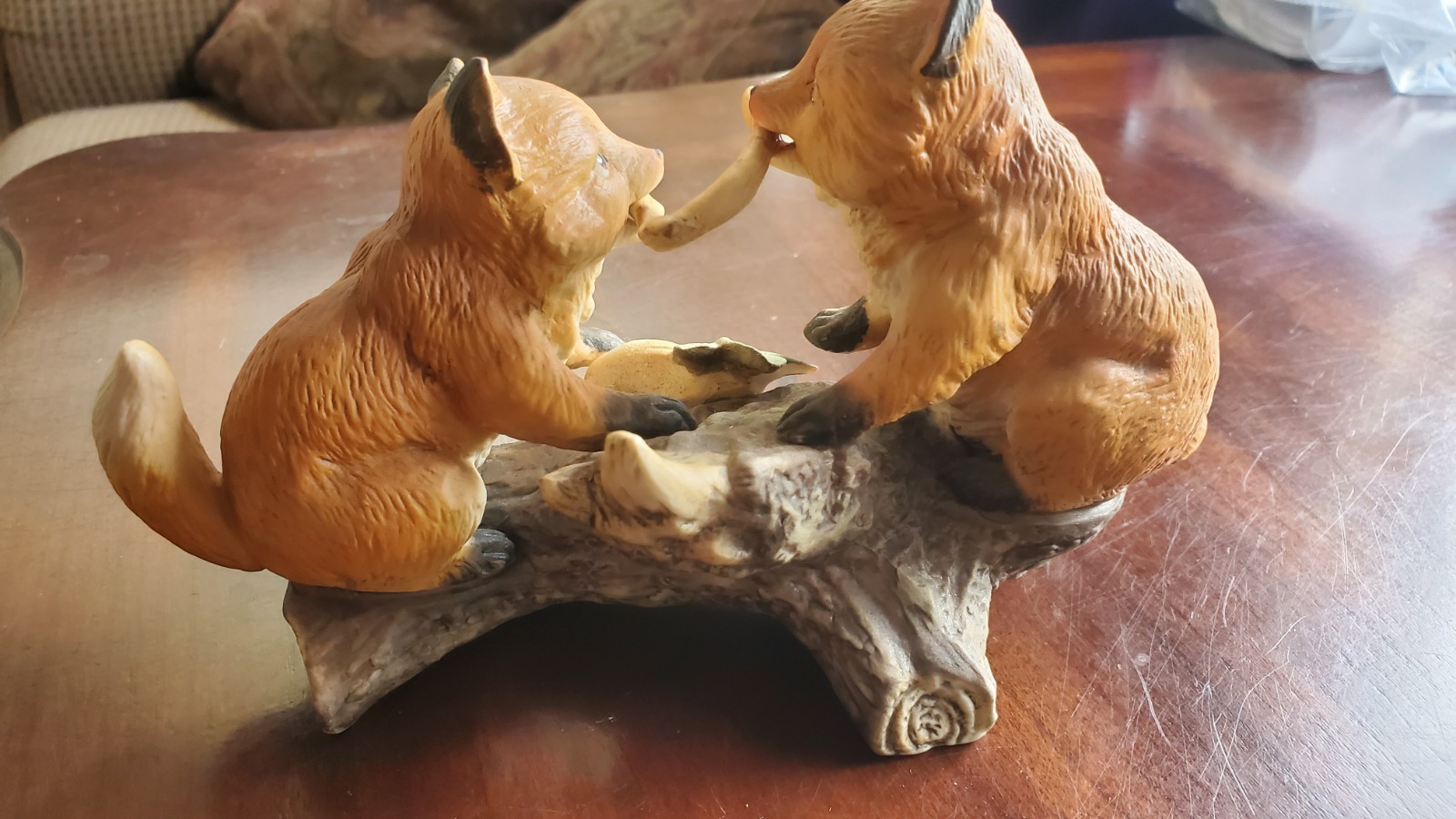 Baby Foxes Playing 7 inch Figurine 1981 HOMCO Masterpiece Porcelain