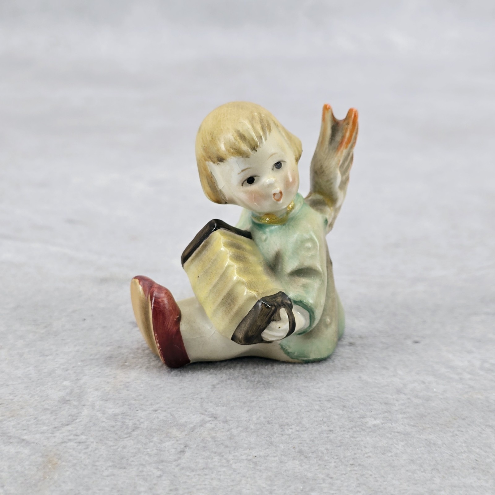 Rare Hummel Figurine Joyous News Accordion 1 / 39 / 0 Goebel 1950 1959 TMK 2