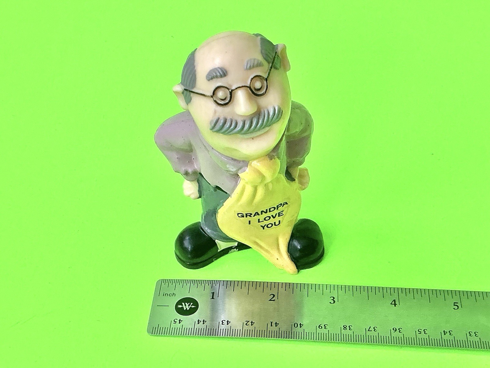 Berries I Love You Grandpa Figurine Vintage 4.5” Made In Hong Kong 1972