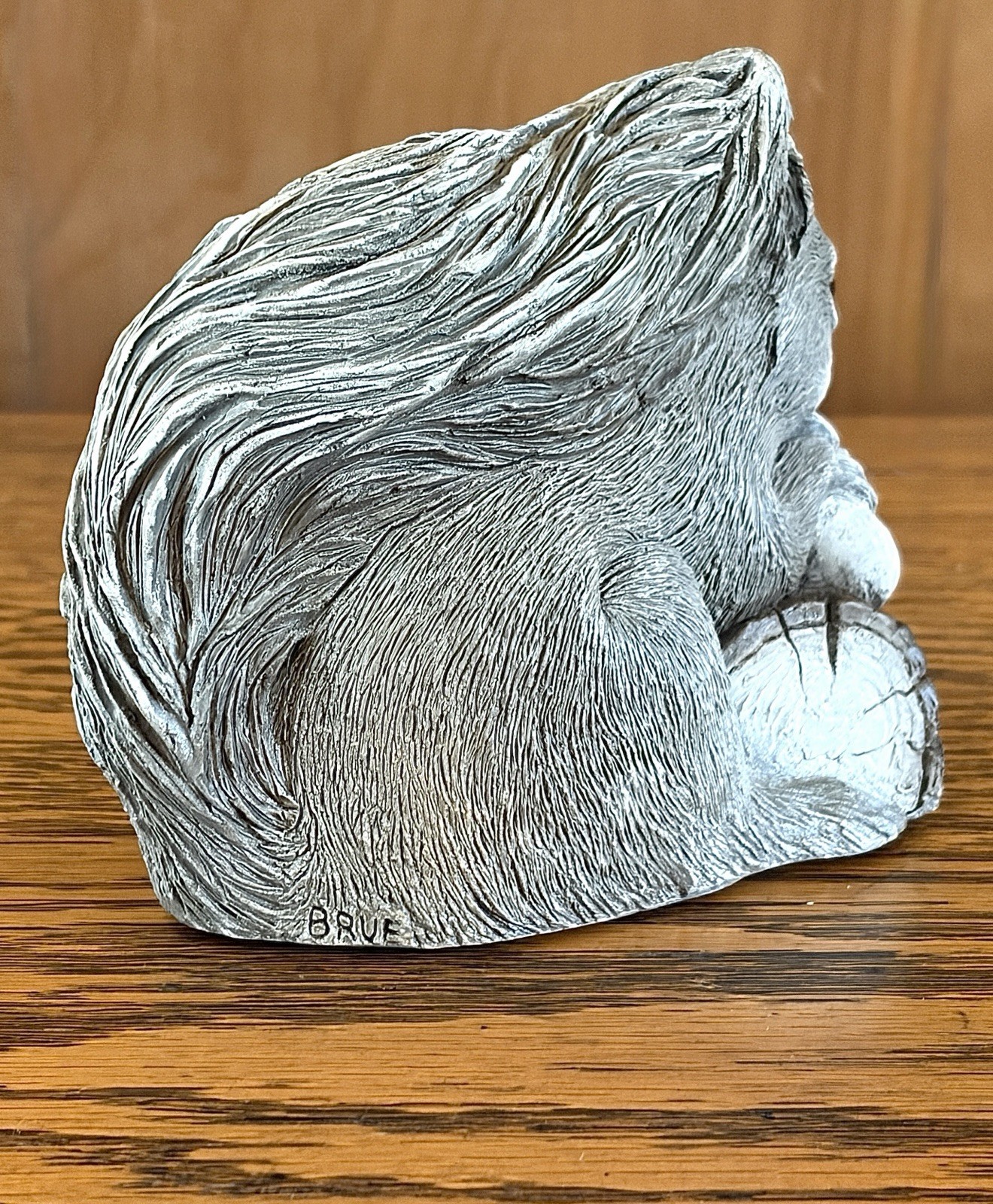 Vintage Gray Squirrel Statue by Sandra Brue Sandicast Charming Intricate Detail