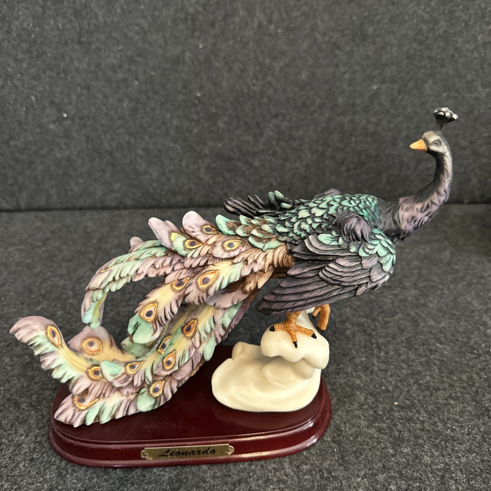 Leonardo Collection peacock figurine 11”across 8.5” Tall. Beautiful