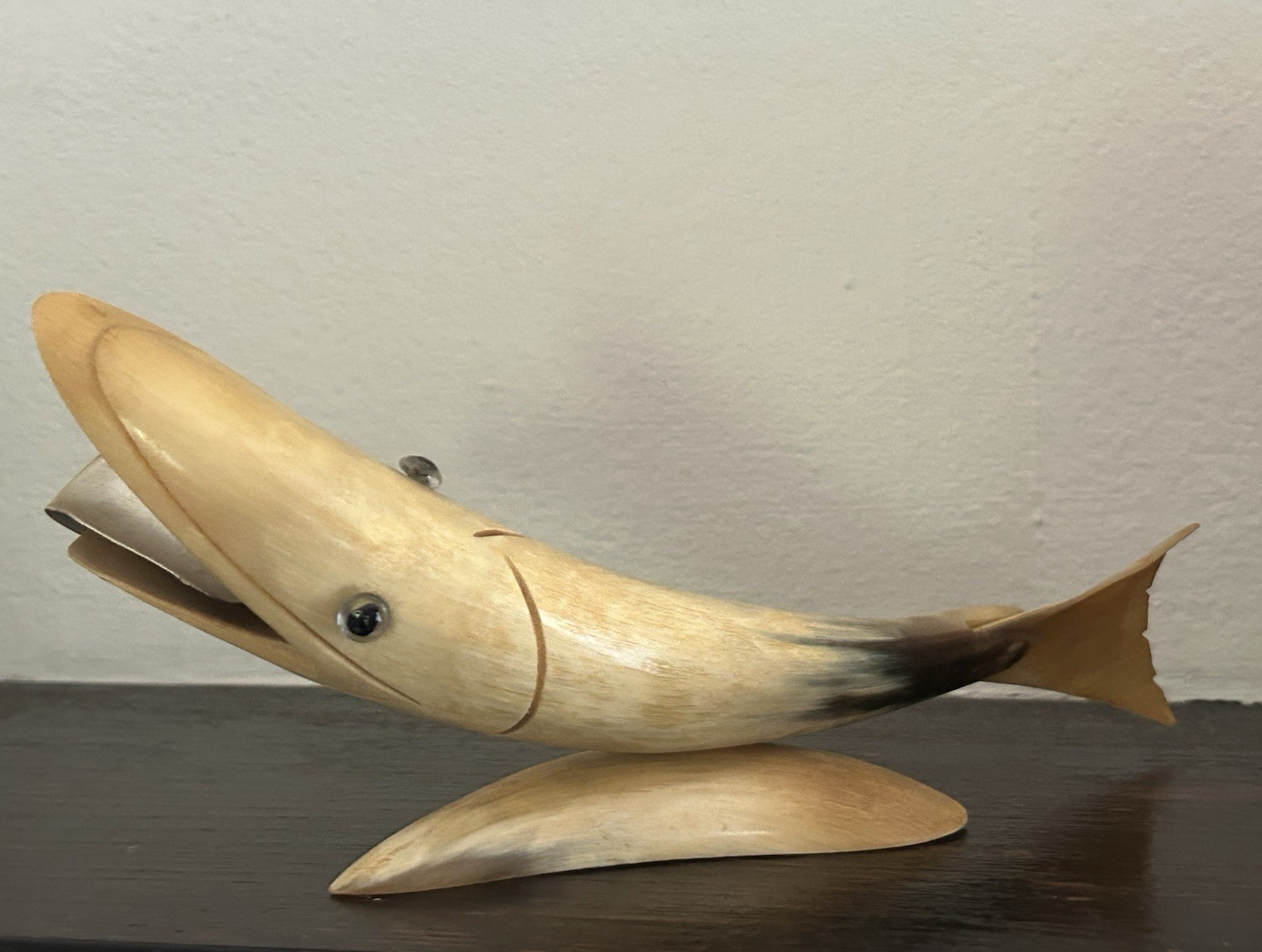 Vtg Carved Cow Horn 10″ Open Mouth Whale Fish Figurine Statue Ashtray Folk Art