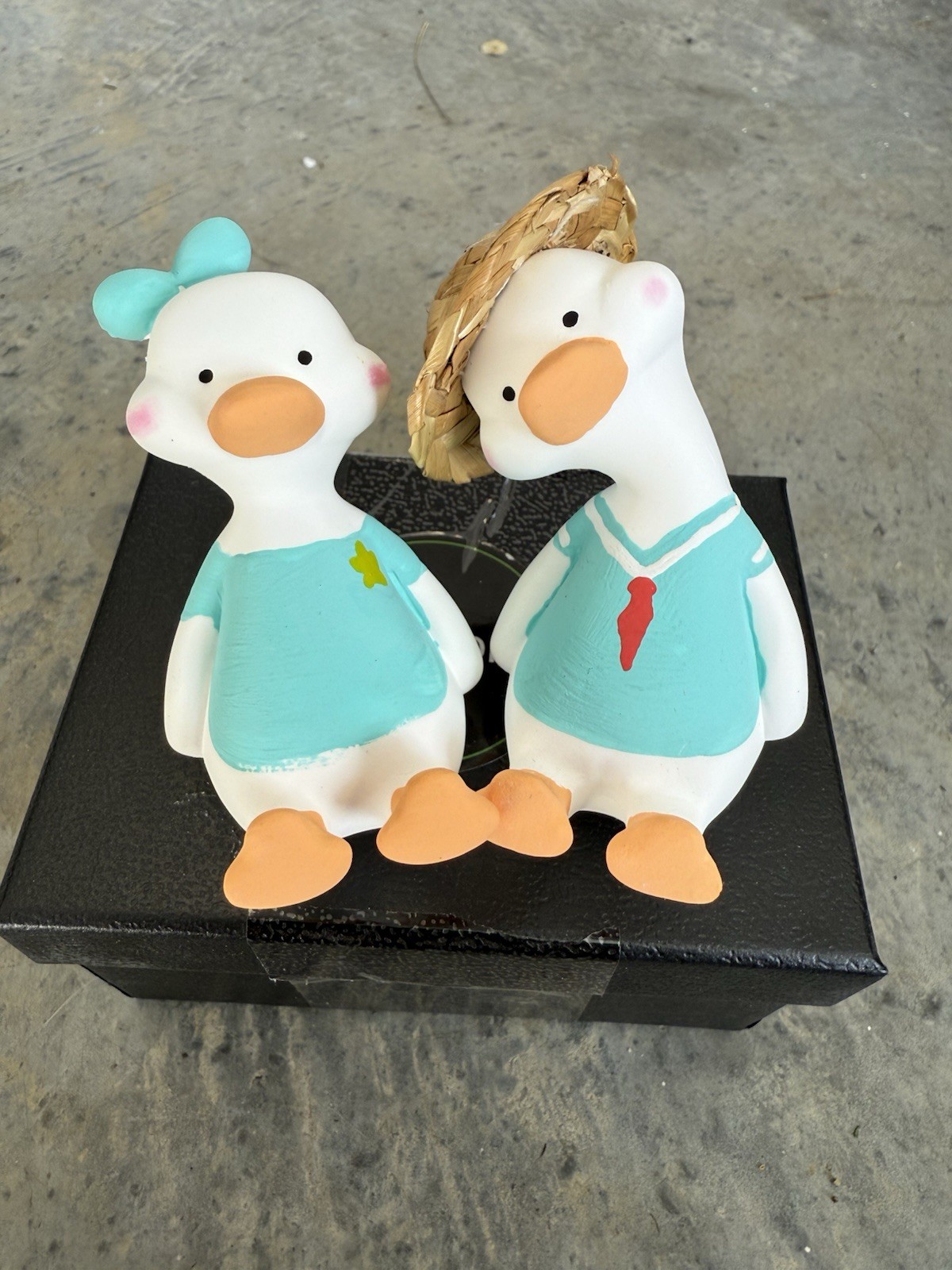 🔥 His & Her Pair of Duck Figurines🔥by TToneone